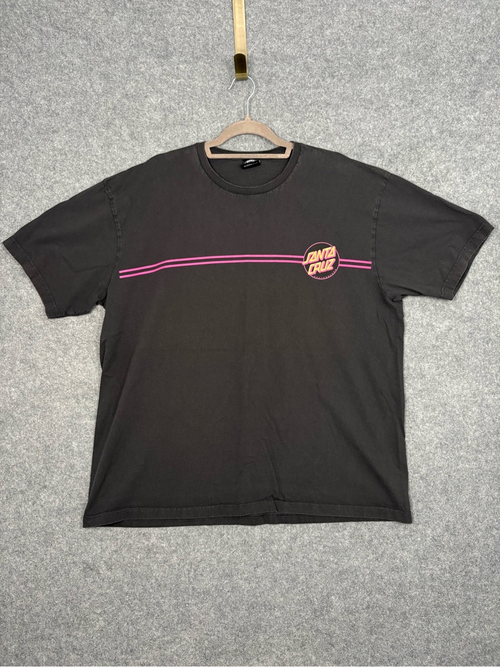 Santa Cruz Skateboards Black Neon Graphic Tee XXL